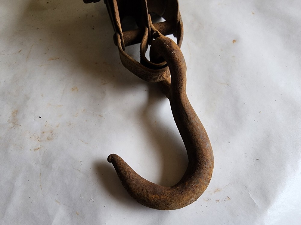Vintage Steel Rope Double Pulley with Hook Rustic Decor
