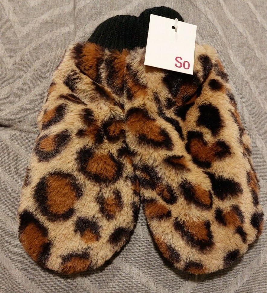 NWT Juniors SO Leopard Faux Fur Mittens -2876