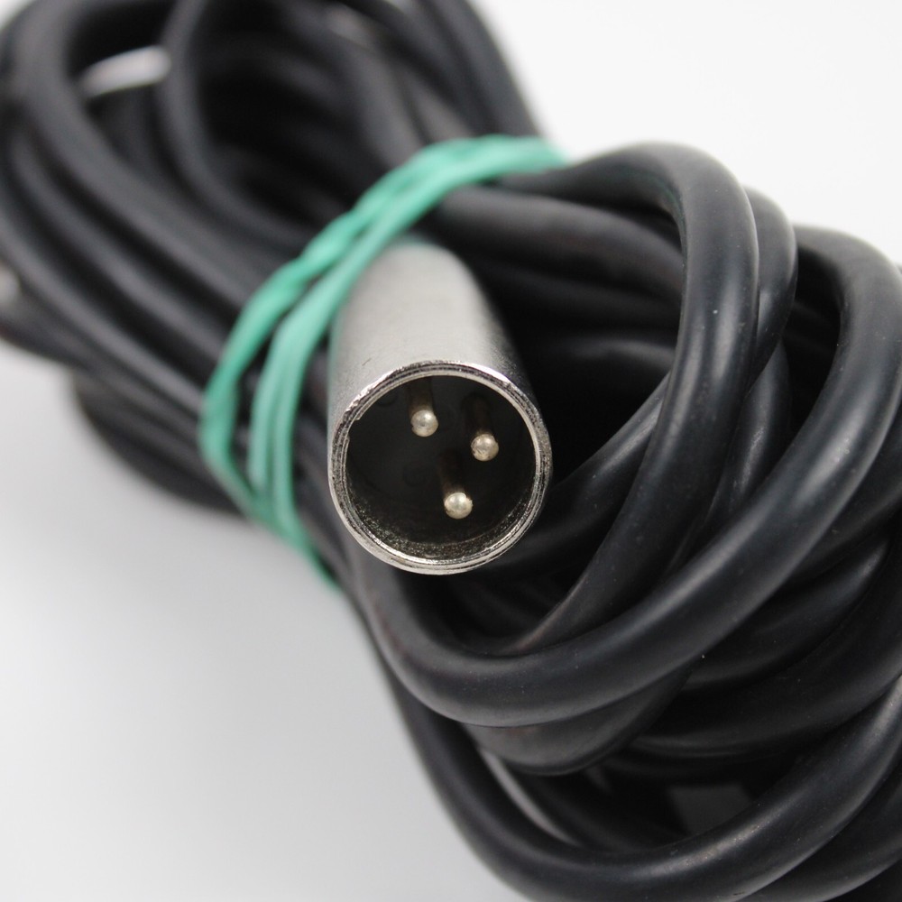 Dynex Uni-Directional Dynamic Microphone DX-M1112 with cable MINT
