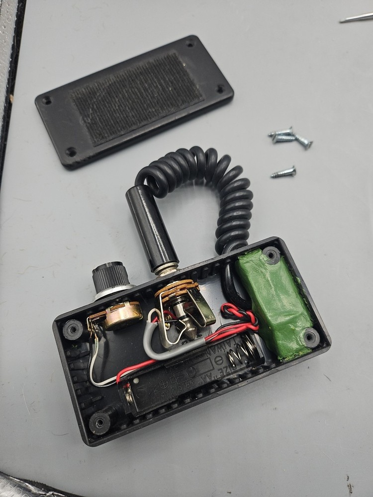 Depth, Master, Boost The Deeper Signals And Reduces Surface Loud Responses