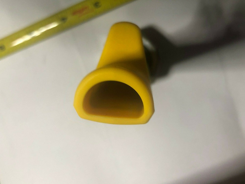 Klein 89TT Slip-On Handles With Tether Hole, One (1) Pair