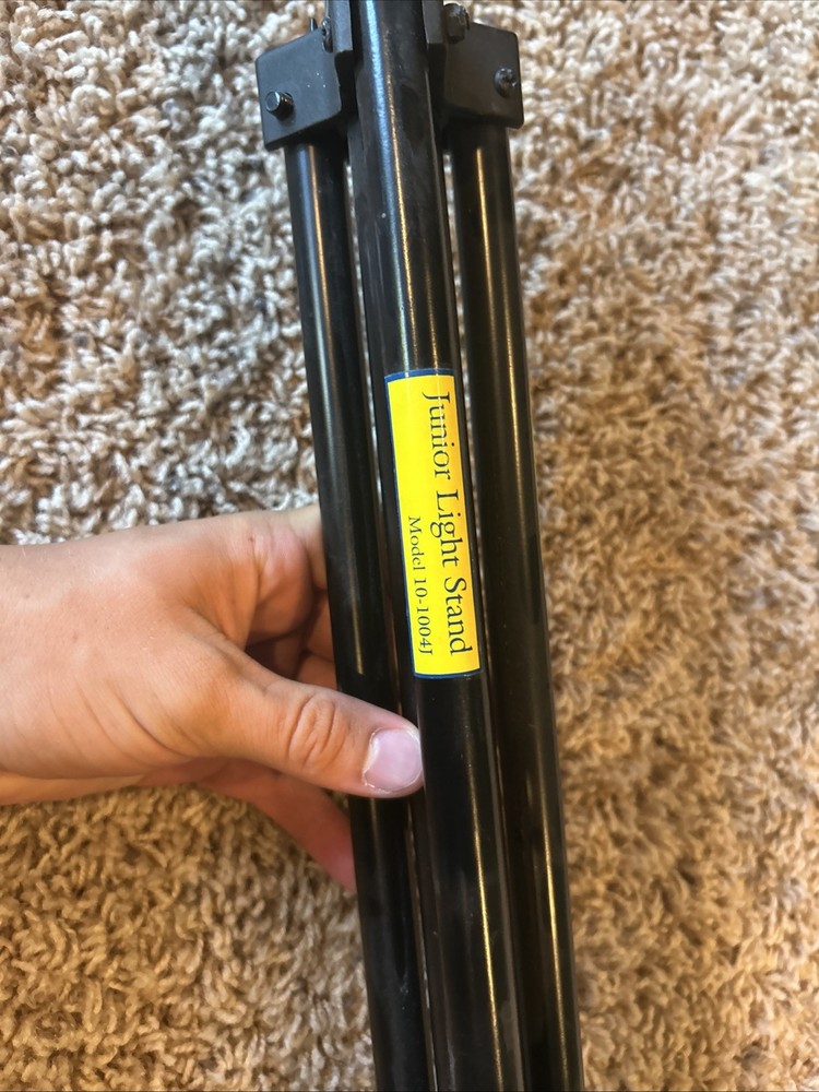 Junior Light Stand APV With Box