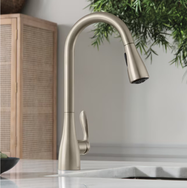 Moen Georgene Pull-down Kitchen Faucet (Spot Resist Stainless)