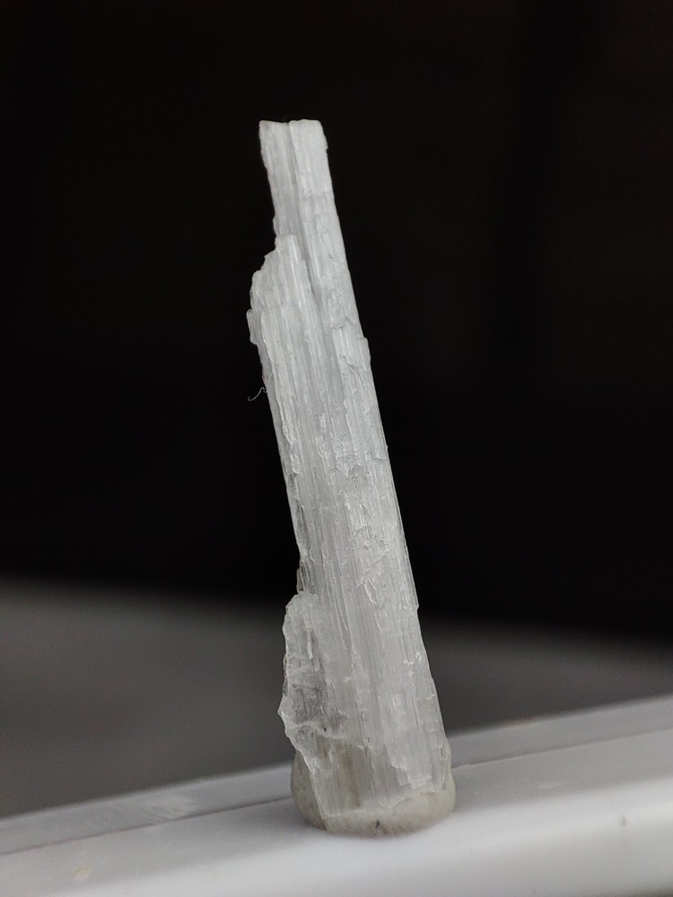 Beryllonite Crystal On With Nice Terminations-Pak.