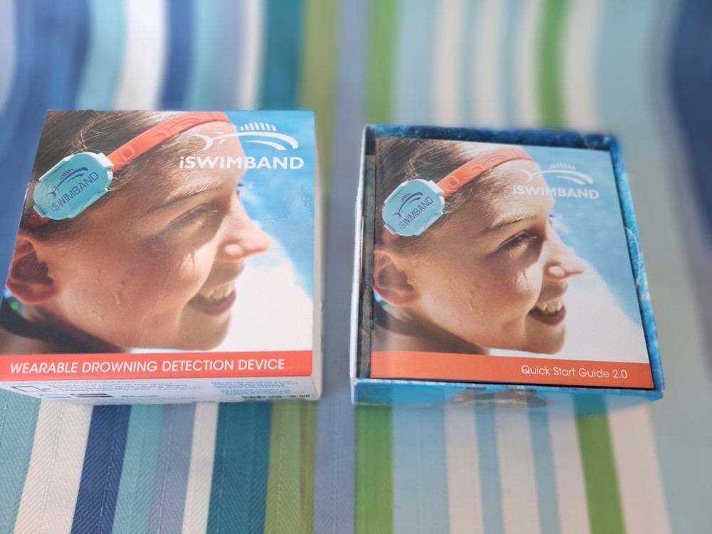 NIB iSwimband Wearable Drowning Detection Device Bluetooth Apple BIN06