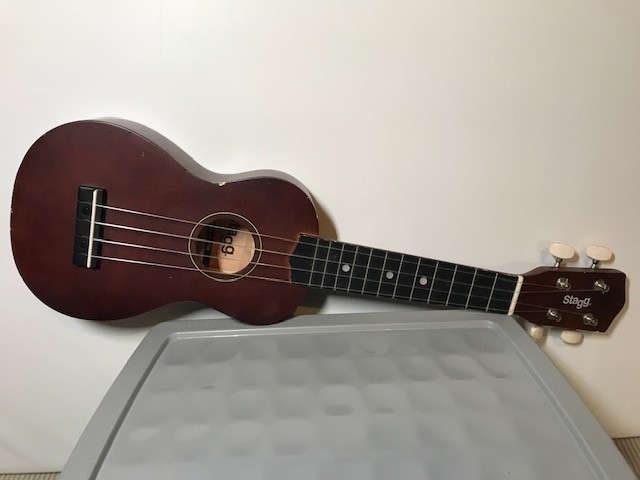 STAGG UKELELE DARK BROWN