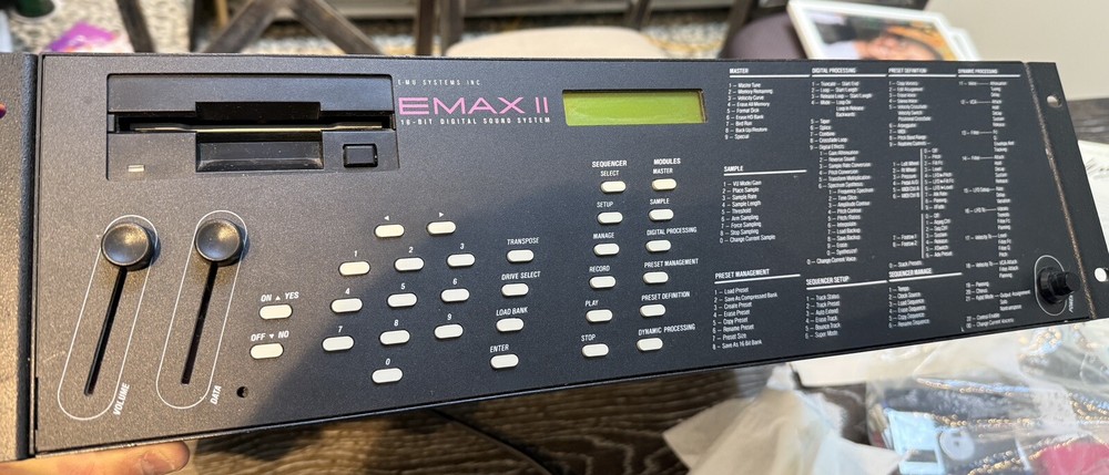 E-MU SYSTEMS EMAX II model 2213 16 Bit Digital Sound System