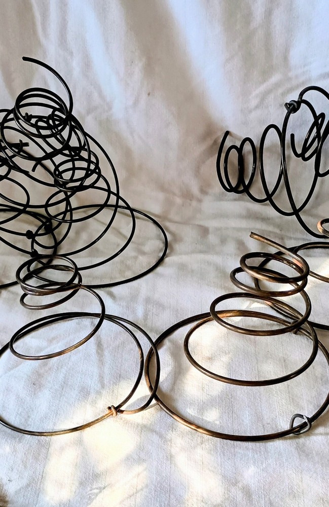 Vintage 18 Tornado Springs 3" in