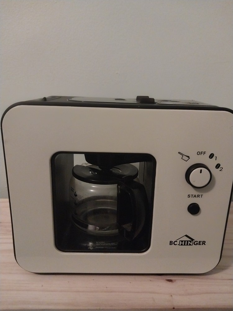 BC HINGER Grind and Brew Automatic Coffeemaker