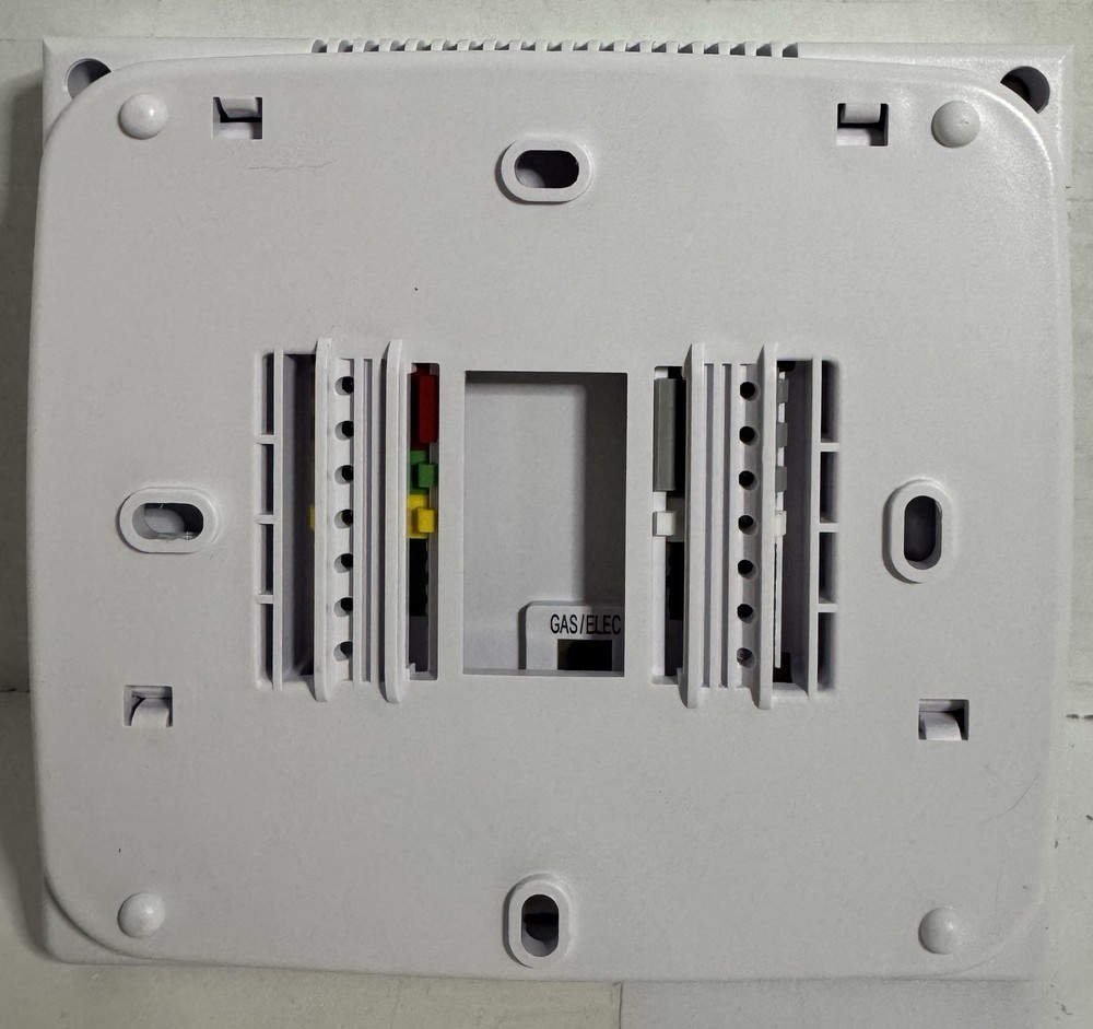 Pro1 Model T701 Digital Non Programmable Thermostat Pre-owned