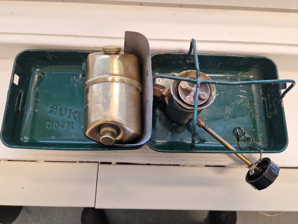 BEAUTIFUL Vintage Radius 43E Stove Chrome