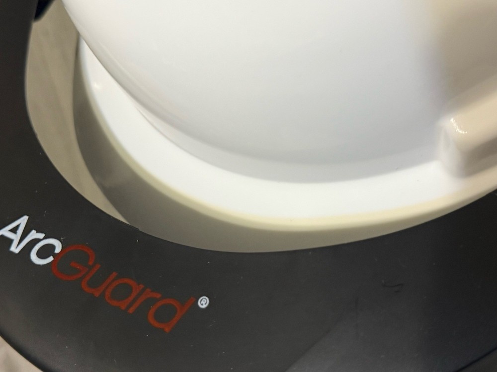 ARC GUARD FACE SHIELD & HELMET-HAT MSA SIZE MEDIUM NEW