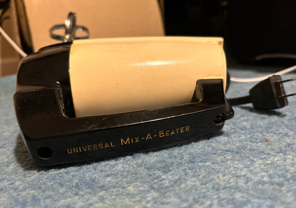 Vintage Working Universal Mix A Beater (EA6230)