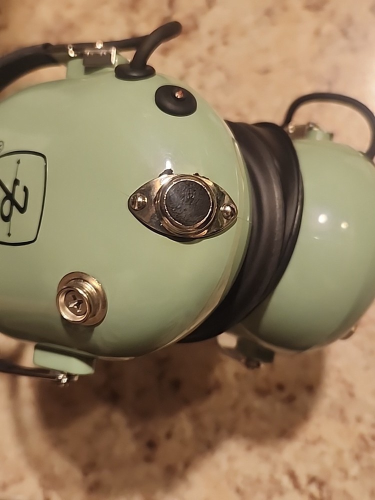 David Clark H5010 Aviation Headset