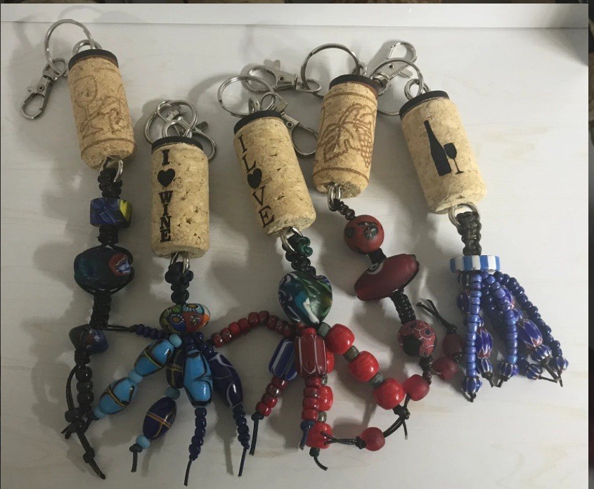 WINE CORK KEYCHAINS