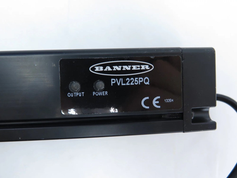 Banner PVL225PQ Array Sensor 12-30Vdc