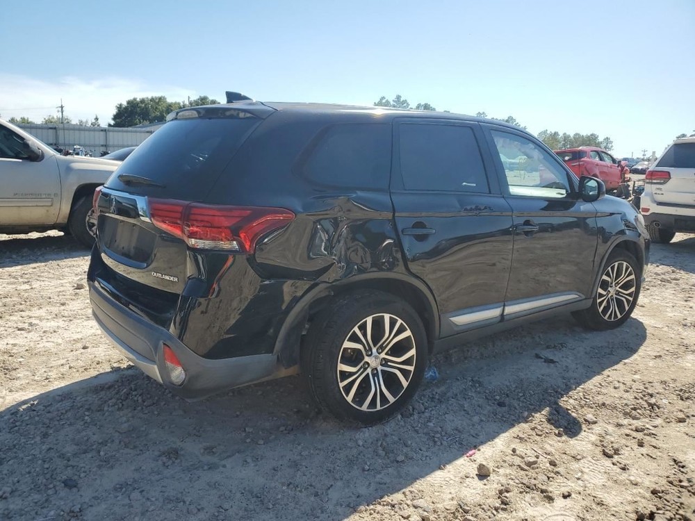 OUTLANDER 2017 Glove Box 4803825
