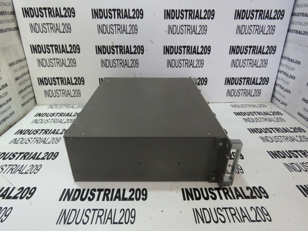 ESG 8816 DATA LOGGER S 112-0000 USED POWERS UP BAD DISPLAY
