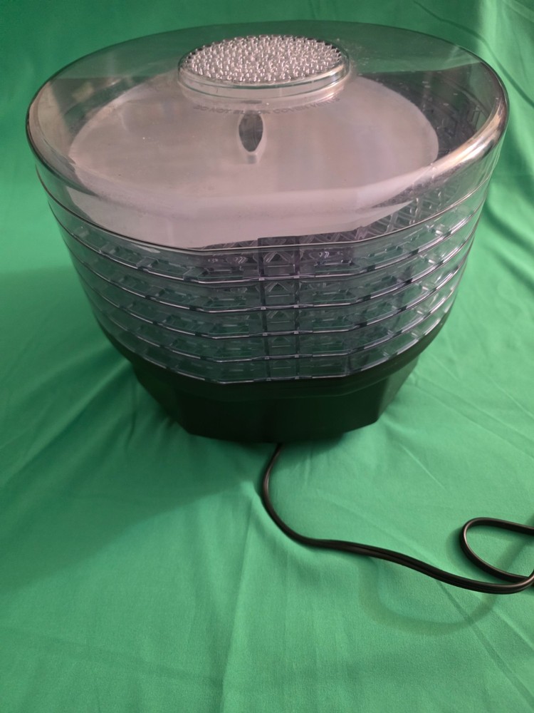 Waring 620W Five Stackable Tray Food Dehydrator DHR30 4 Settings Fruit Jerky