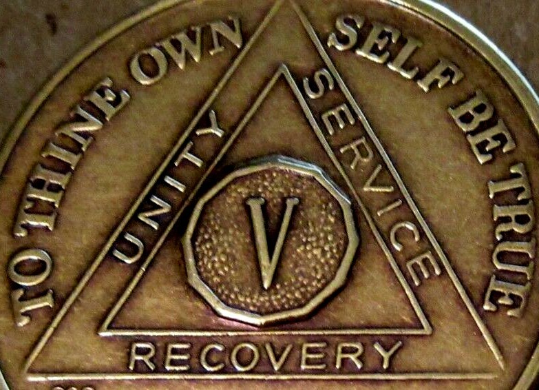 Alcoholics Anonymous AA 5 Year Bronze Medallion Chip token Sober Sobriety