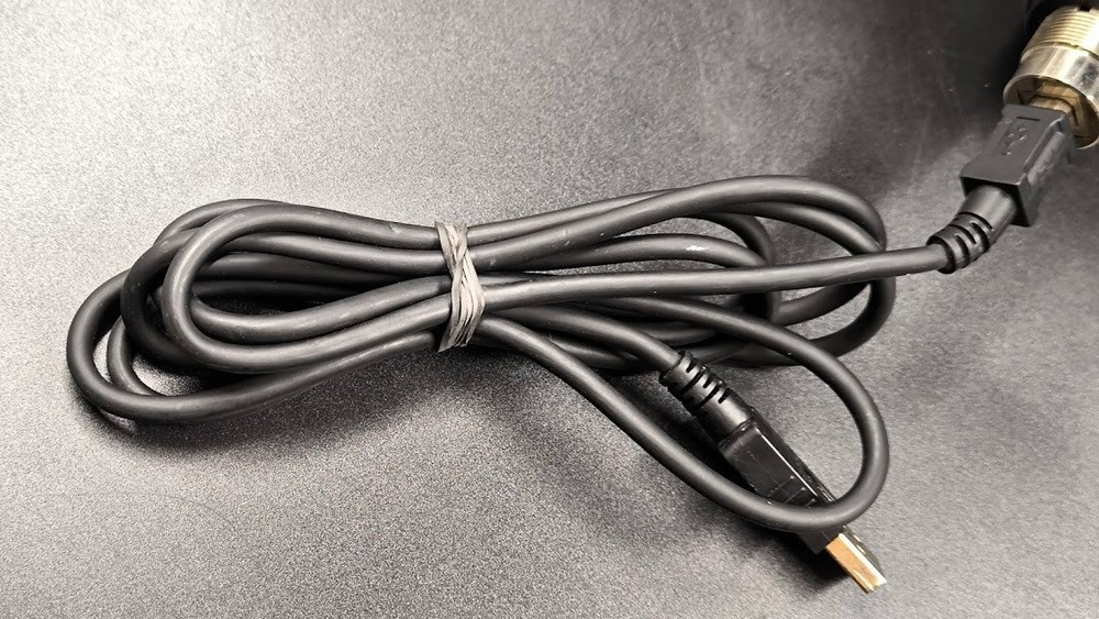 Trust GXT 244 Buzz Microphone Used Working Black