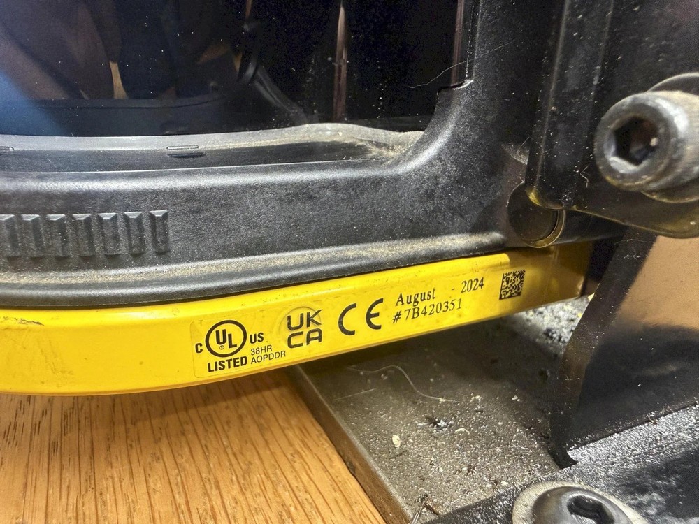 2024 KEYENCE MODEL SZV04X SAFETY LASER SCANNER, MULTI-FUNCTION TYPE, WITH CAMERA