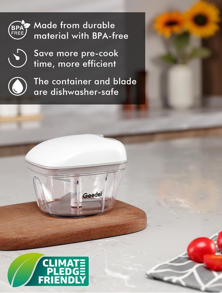 Dishwasher Safe Vegetable Chopper - 500ml Hand-Pull Garlic Cutter for Kitchen