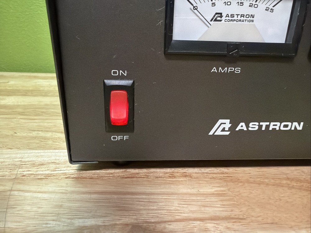 Astron RS-20M 13.8 VDC Linear Power Supply Tested