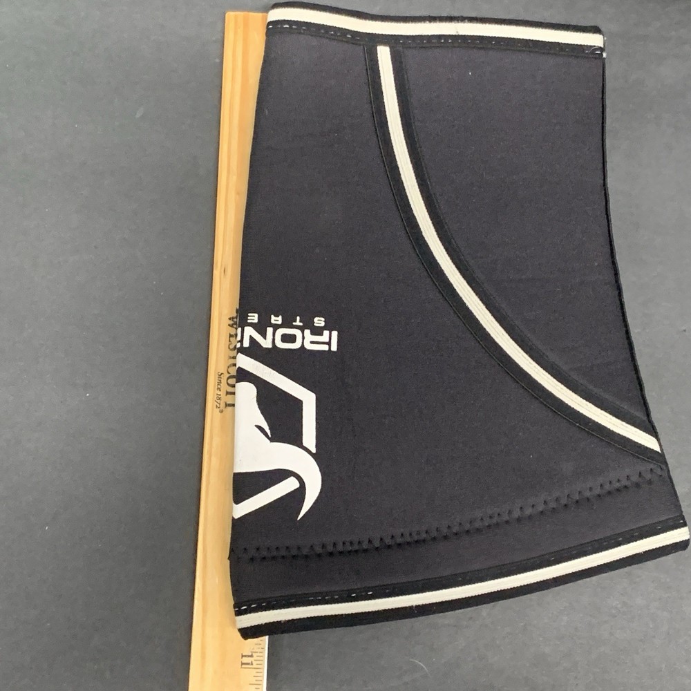 Bull Strength 7mm Knee Sleeves Size Medium