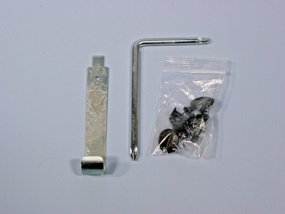 *Hardware Accessory Kit for APC Net Shelter Racks