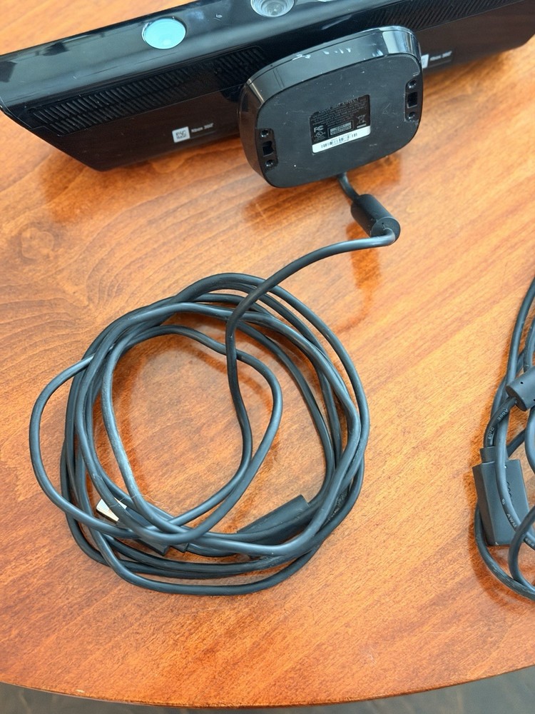 Microsoft Xbox 360 Kinect Motion Sensor Camera Black USB 6ft Cable