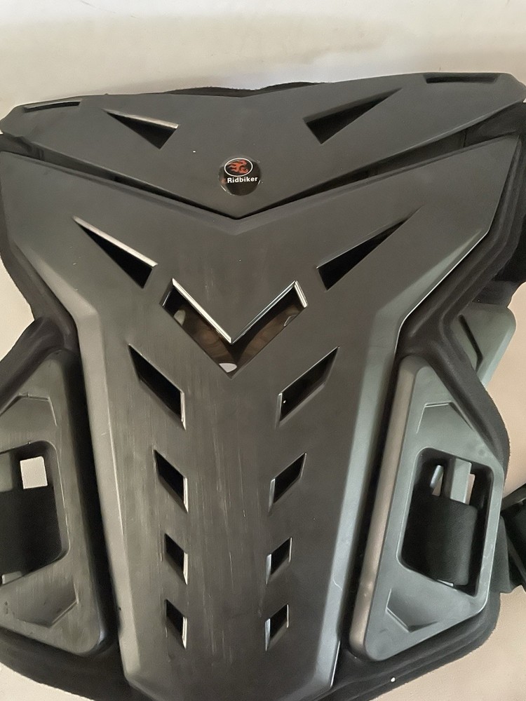 RadrideChest Protector Black Medium