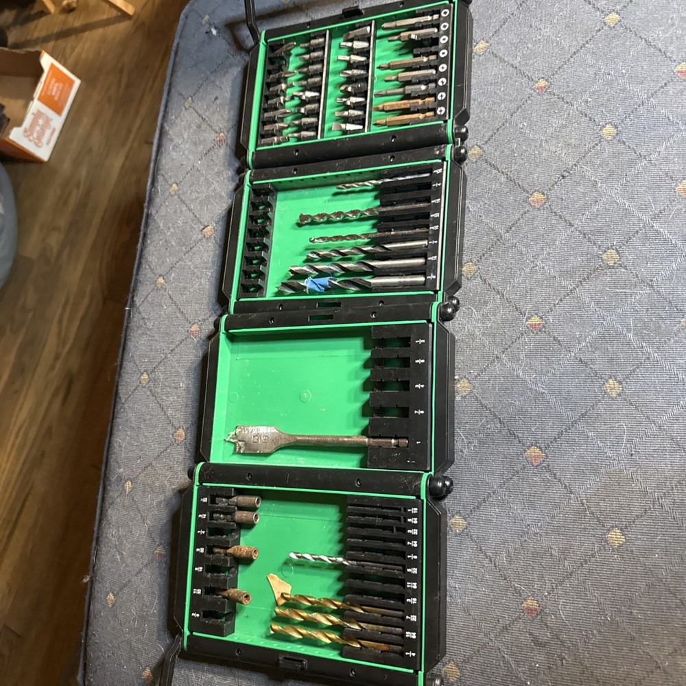 Hitachi Drill Bit & Countersink Set Flat Mill Bundle Large Case Lot Collapsible