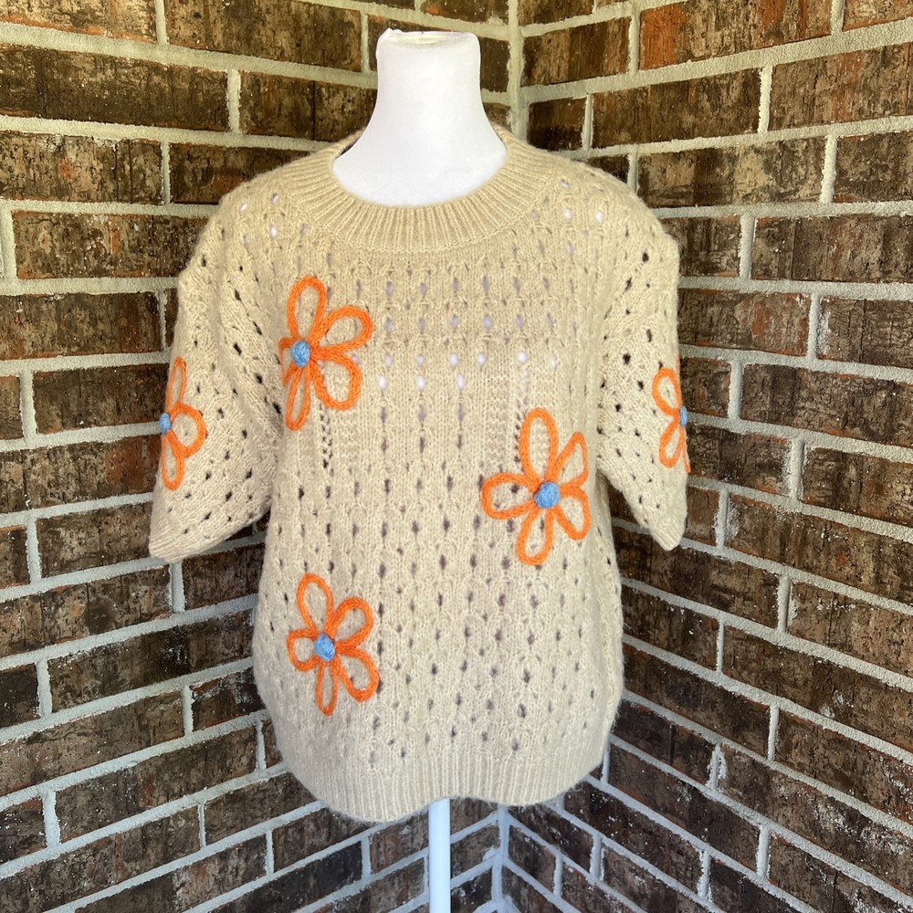 Strut & Bolt Beige Orange Floral Crochet Oversized Pullover Medium Knit