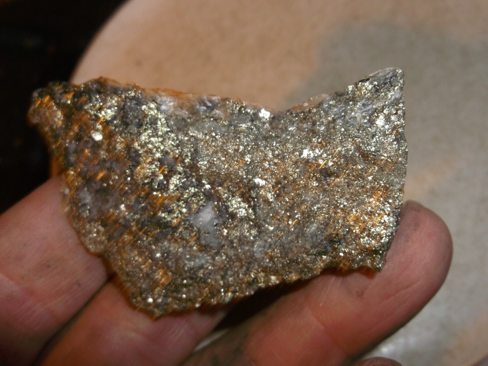 Gold, silver, copper, 62 grams samples ,ore high grade .