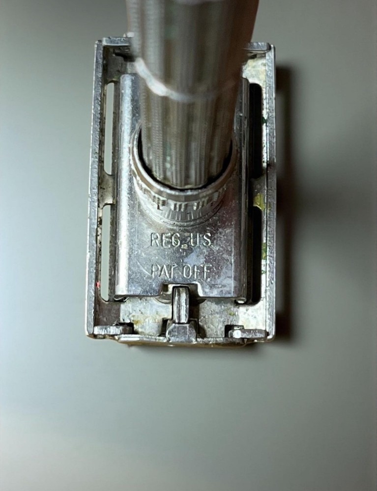 1960s Gillette Adjustable TTO Razor