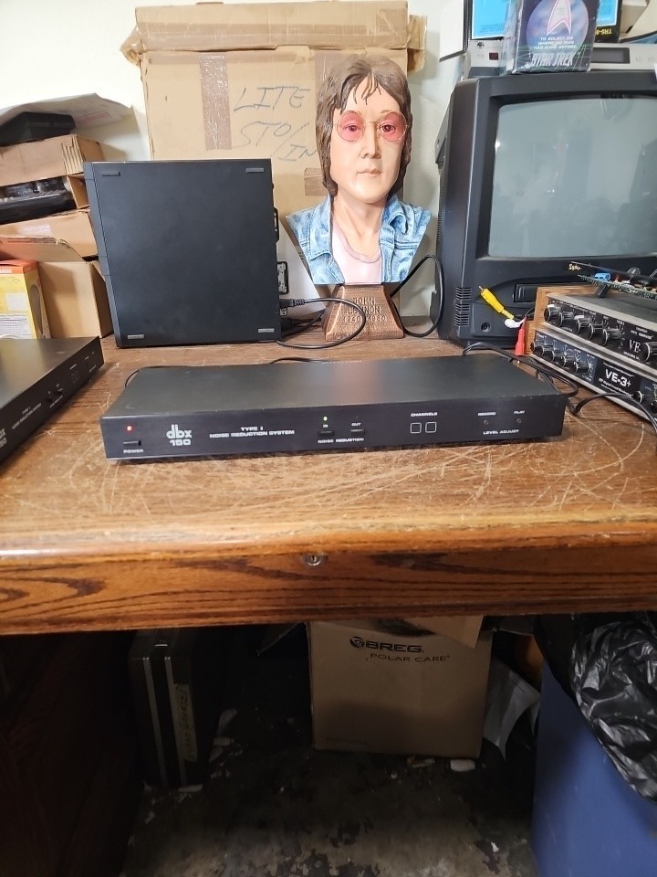 DBX 150 TYPE I Noise Reduction System. Powers On Otherwise Untested.