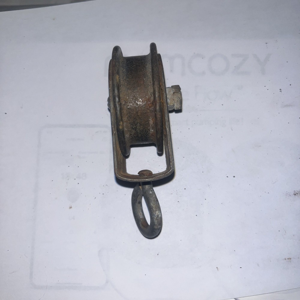 Vintage Wheel Pulley
