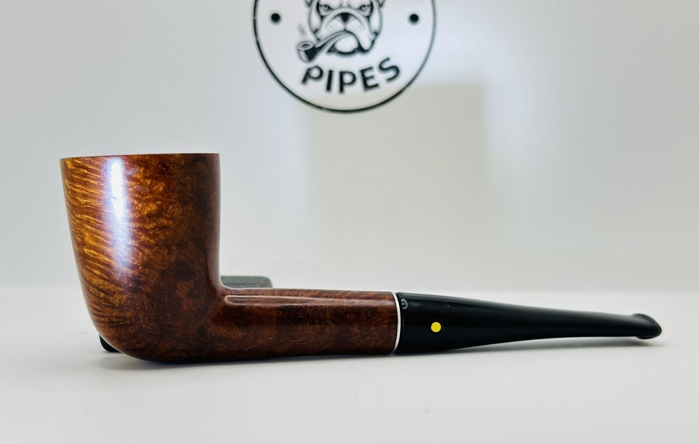 WILLARD IMPORTED BRIAR, NICE GRAIN, ESTATE PIPE, FULLY RESTORED