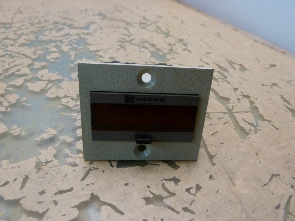 Hecon 890 G0710153 panel meter digital counter [2*P-48]