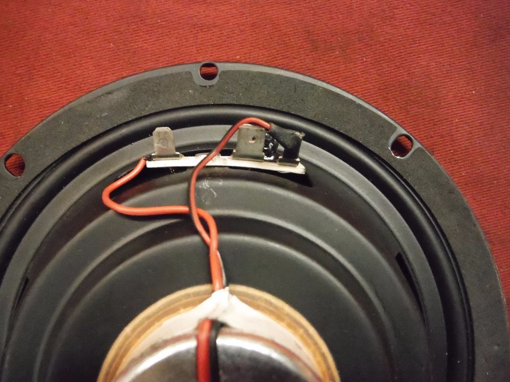Harley Davidson FLHX FLHT Speaker 76000096