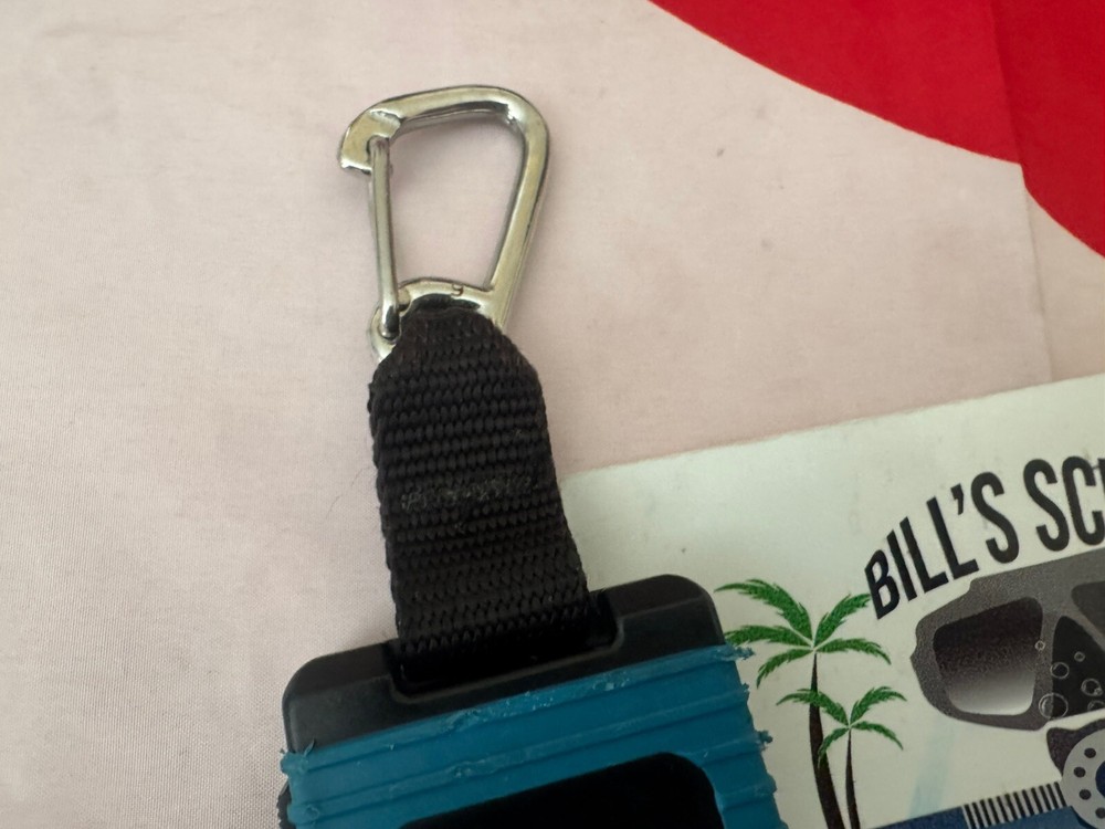 SCUBA REGULATOR “THE GRIPPER” CONSOLE CLIP NICE!