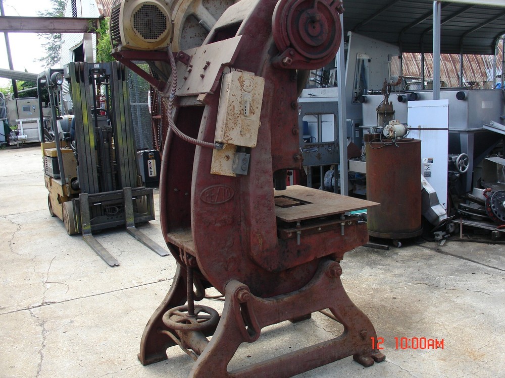 Pexto OBI Punch Press