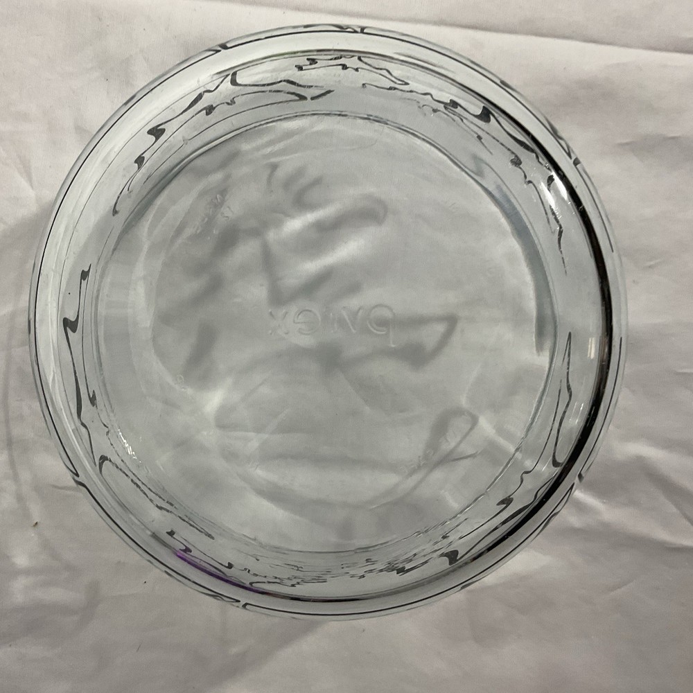 Pyrex Halloween Round Bat Pattern Bowl, 1 Qt