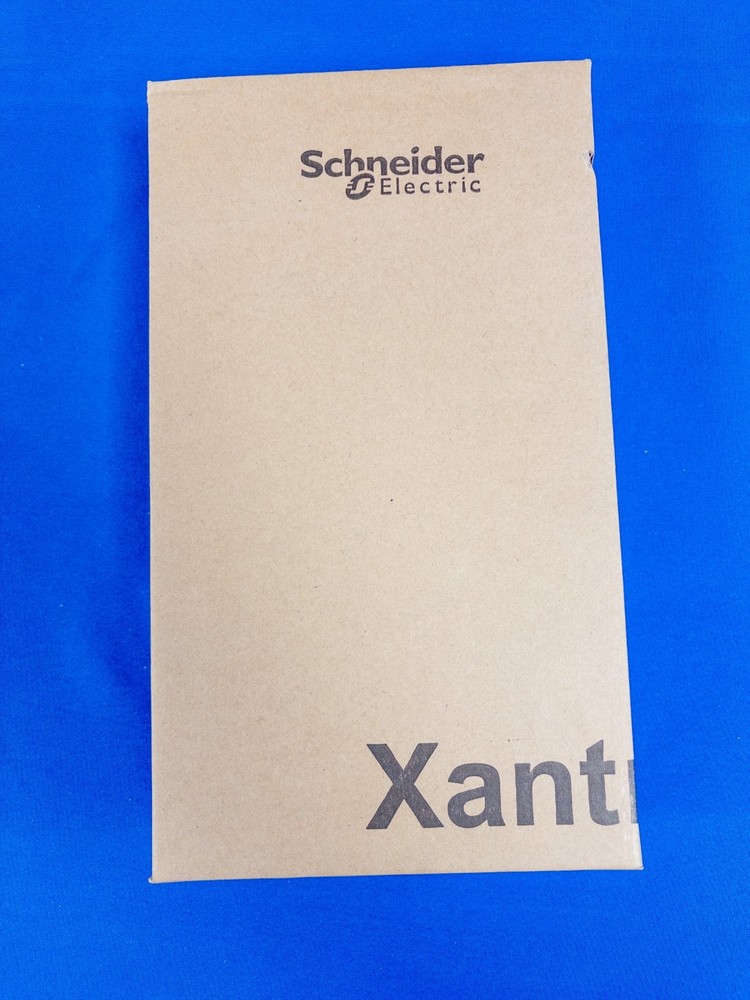 Xantrex C35 12/24V Charge Controller