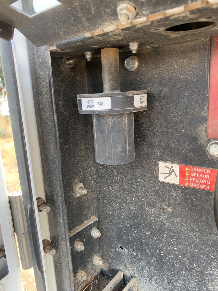 DIESEL GENERATOR LIGHT TOWER