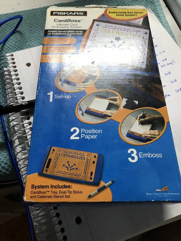 FISKARS CardBoss Celebrate Card System