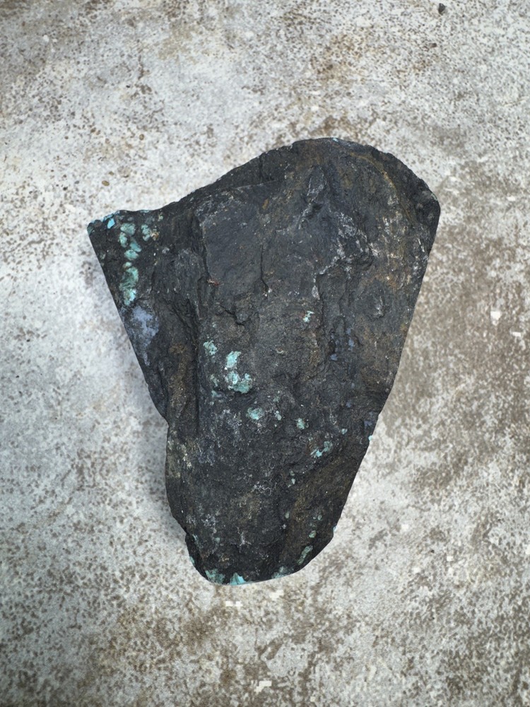 Hubei turquoise rough , solid spiderwebs nuggets in blue color tight pattern