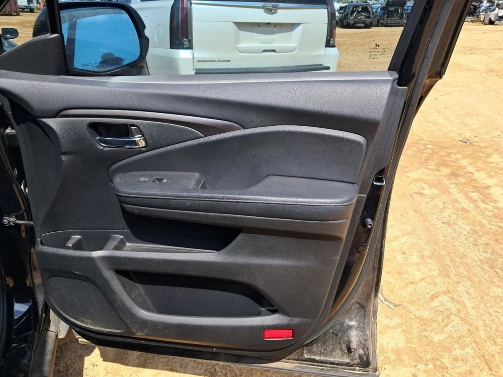 PILOT 2018 Glove Box 4780498