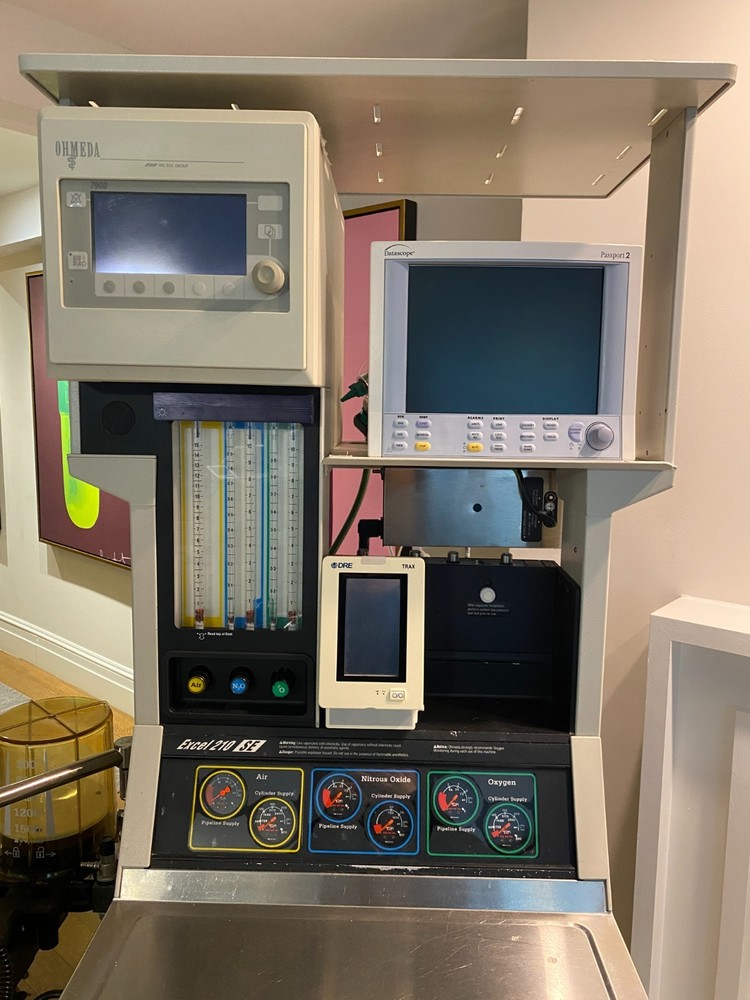OHMEDA EXCEL 210 SE Anesthesia Machine
